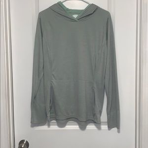 SIMMS’ women’s SolarFlex Hoodie SZ L